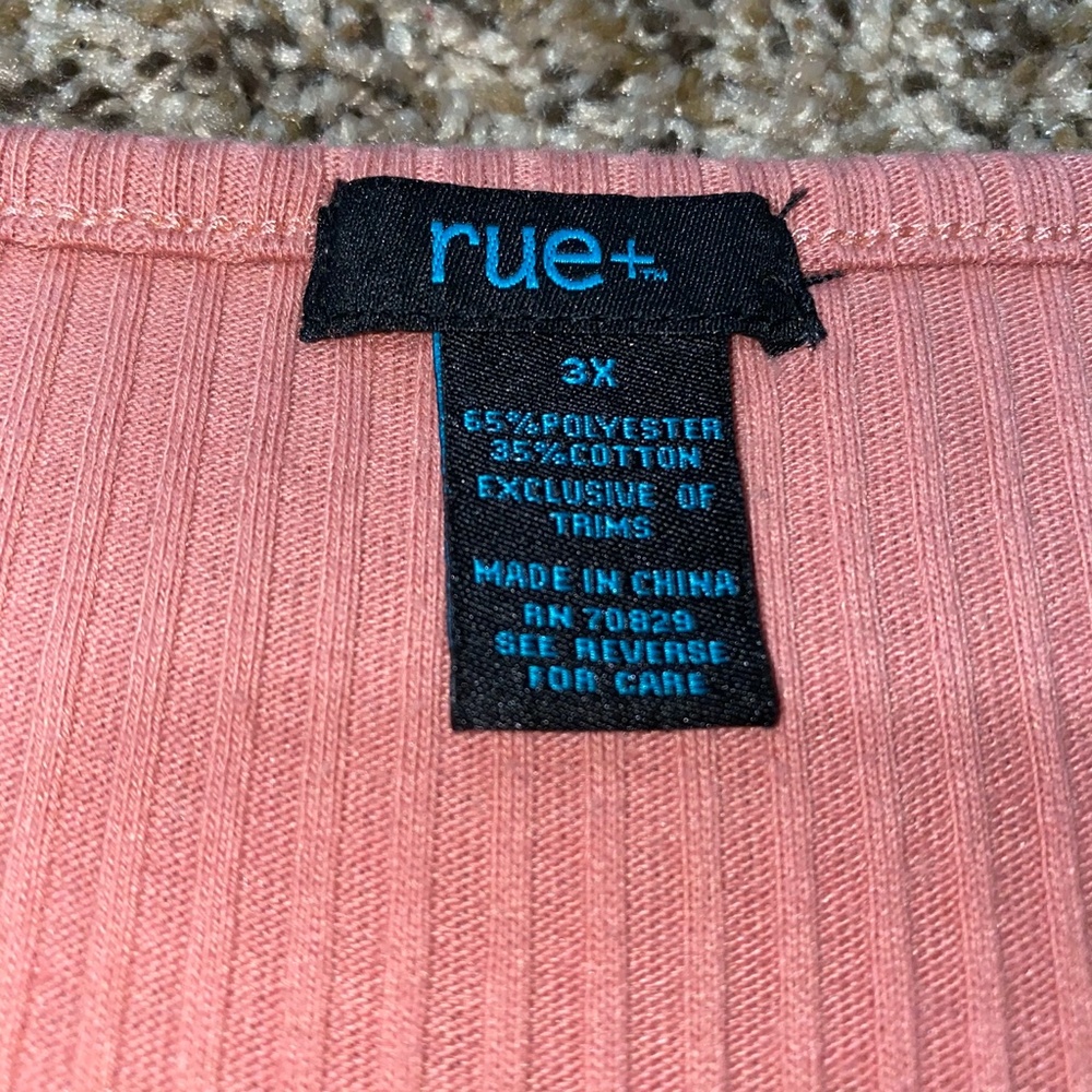 Pink Tank 💕 - Picture 3 of 3